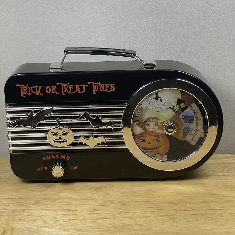 Trick-or-Treat Tunes Halloween Black Pumpkins Bat Faux Radio 3 Stations